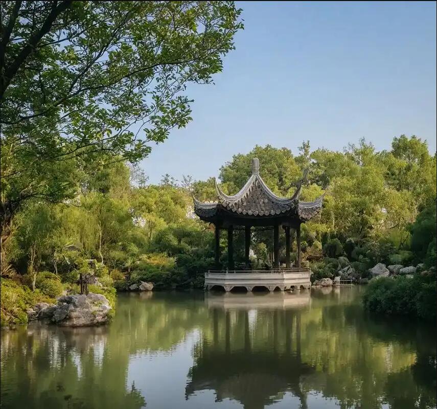 萍乡湘东花留餐饮有限公司